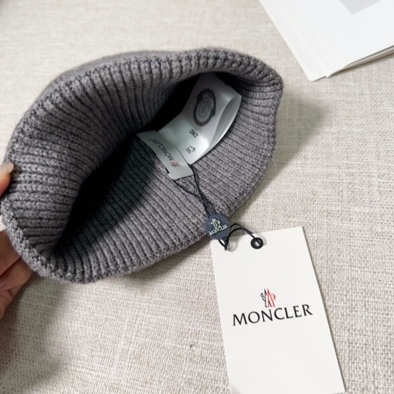 Moncler Caps